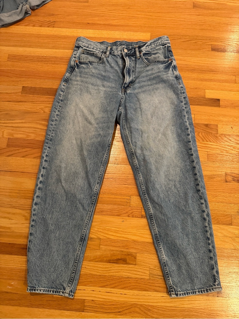 GAP Women's Light Blue barrel Jeans